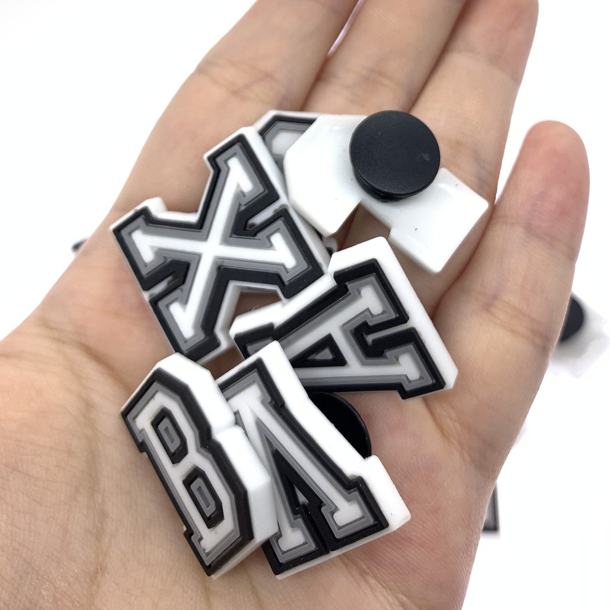 1pcs Black White Alphabet Charms - #shop_nam#