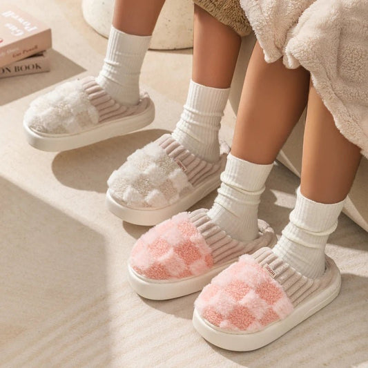 Chequered Fluffy Slippers - #shop_nam#